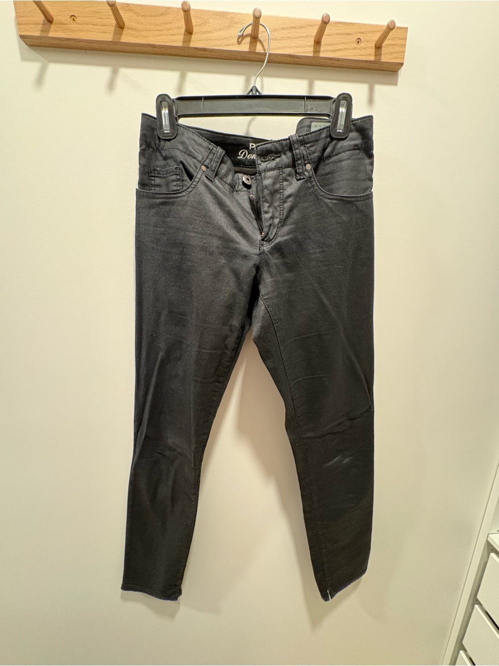 Parasuco Women's Skinny Jeans in Black